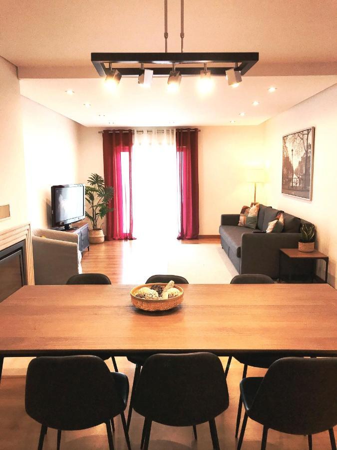 Terrace Apartment - T2 Com Garagem Fechada Gratuita 阿威罗 外观 照片