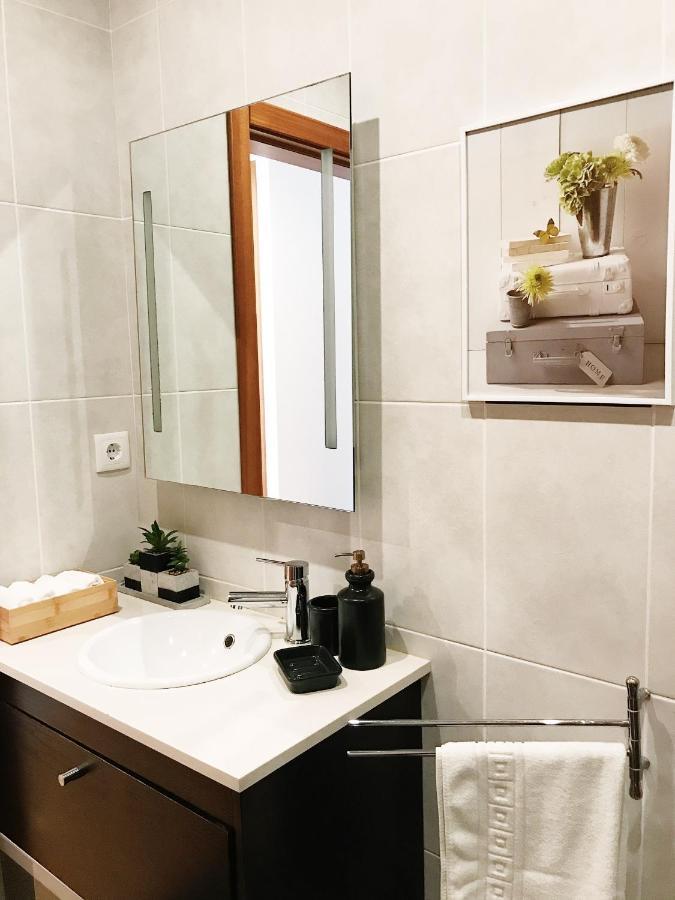 Terrace Apartment - T2 Com Garagem Fechada Gratuita 阿威罗 外观 照片